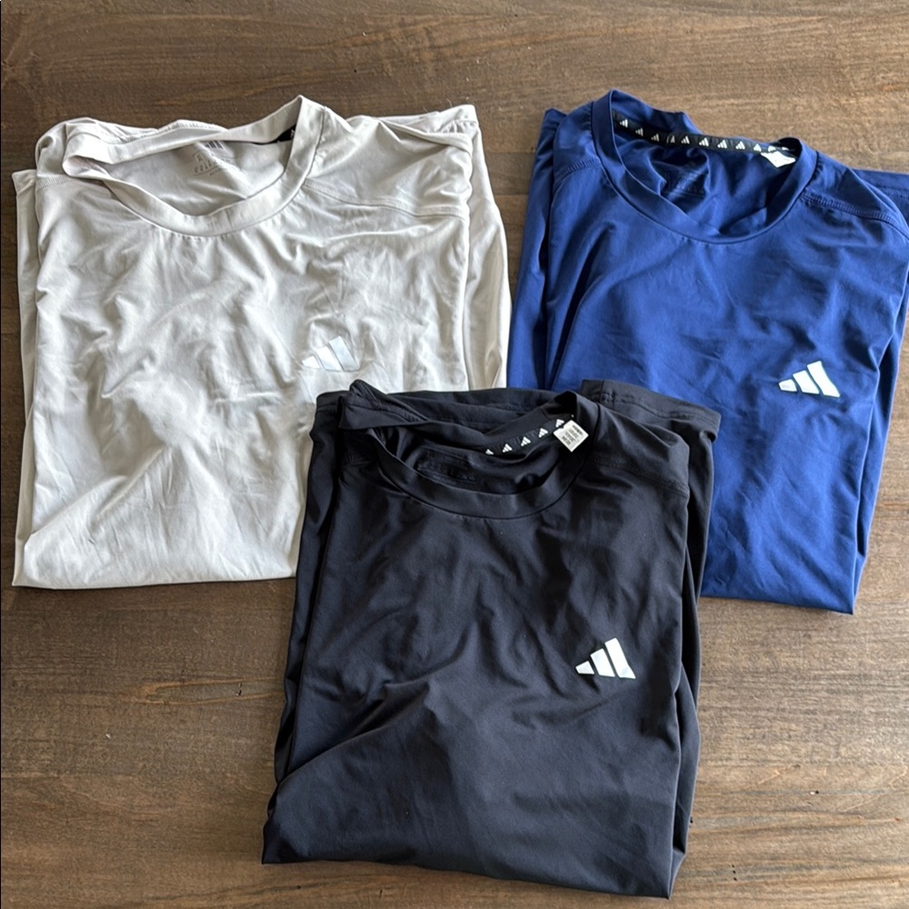 Adidas Men's T-Shirt Pack - Blue, Black, cream/tan barely worn